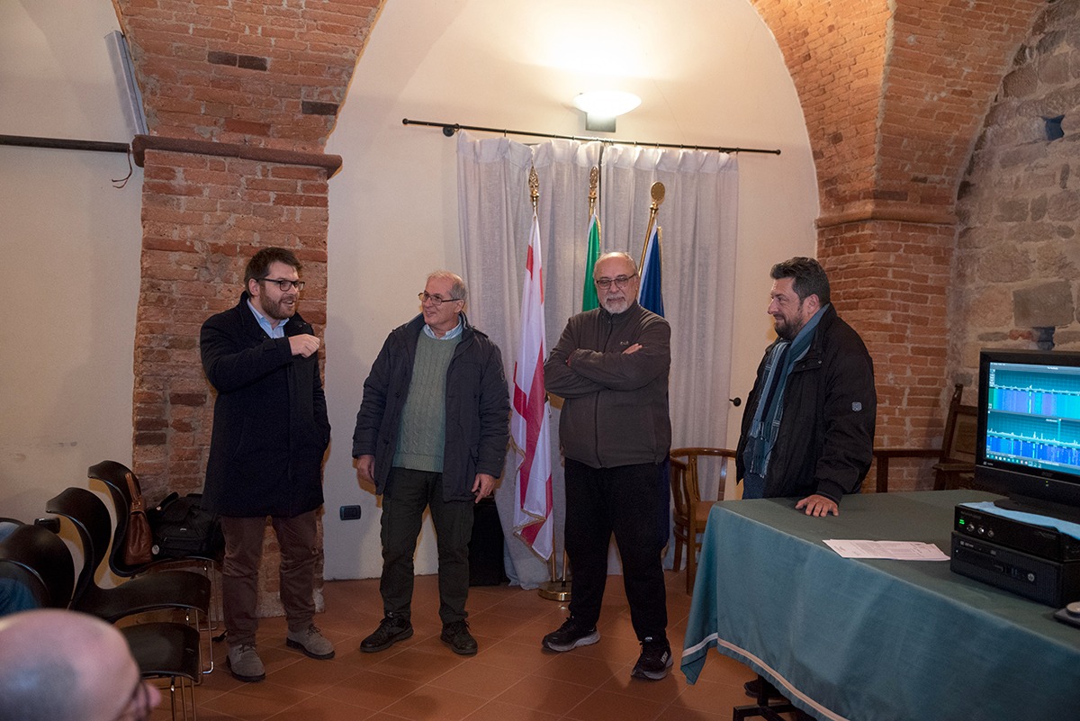 Serata a tema SDR 15 dicembre 2023 a cura di Stefano IZ5IOR e Massimiliano IZ5ILU